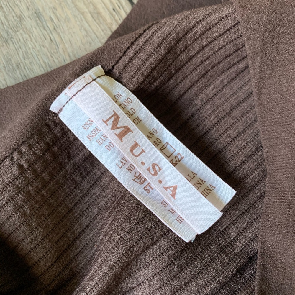 M U.S.A | Ribbed Skirt Bundle - Picture 5 of 11